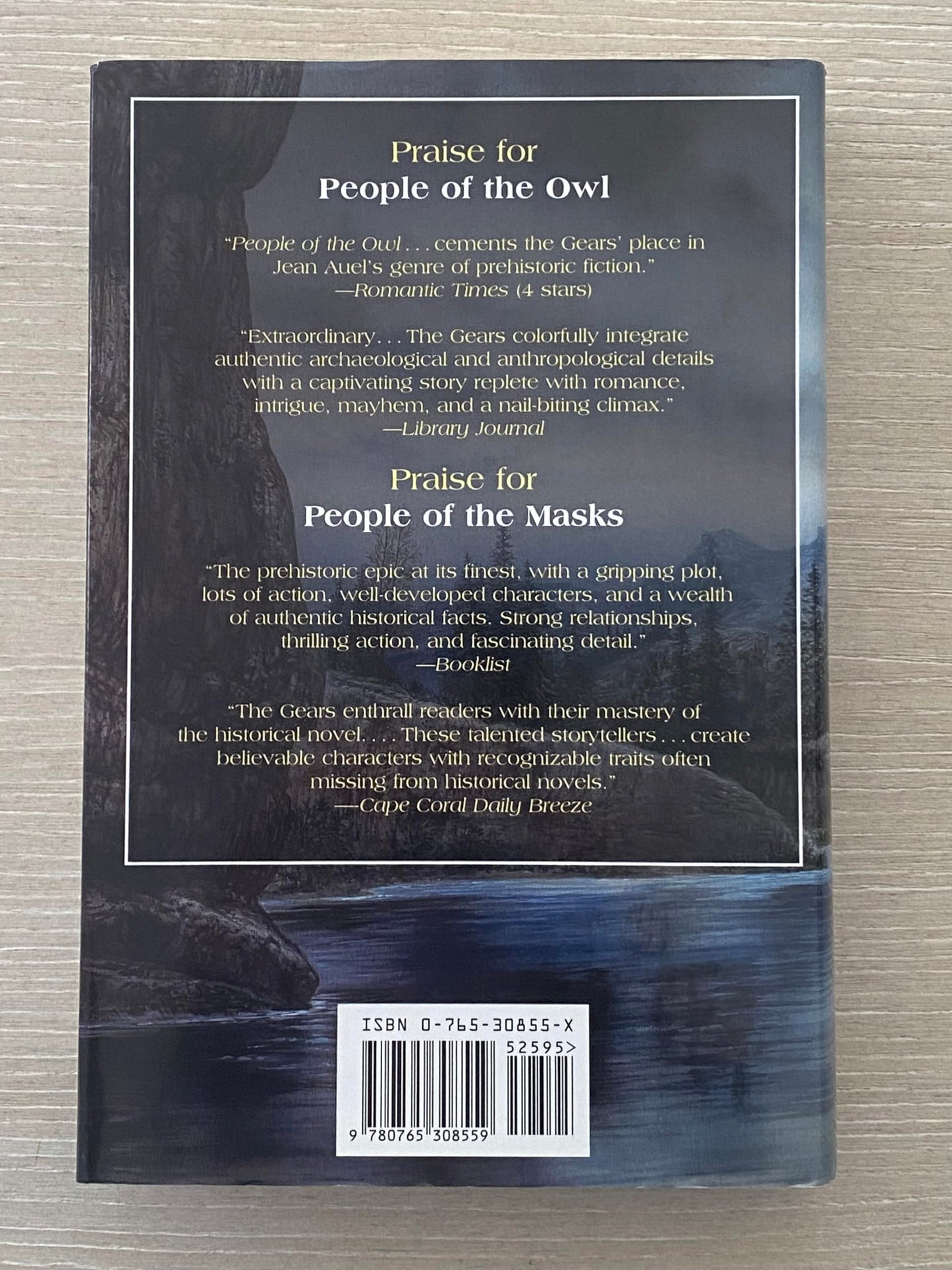 People of the Raven (North America's Forgotten Past)