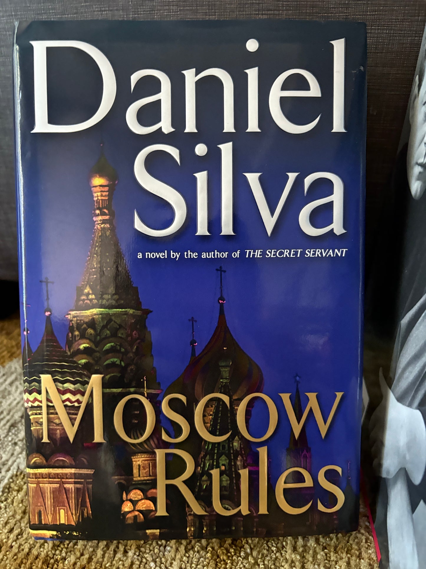 DANIEL SILVA  BOOKS LOT OF 16 LIKE NEW Hardcover Thriller Crime Suspense