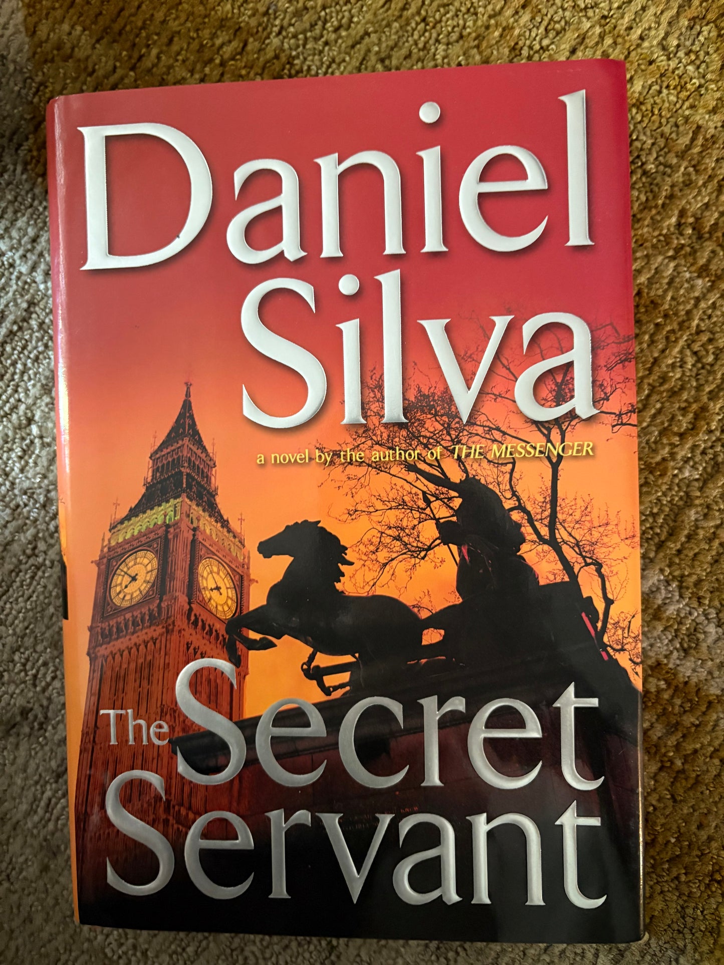 DANIEL SILVA  BOOKS LOT OF 16 LIKE NEW Hardcover Thriller Crime Suspense