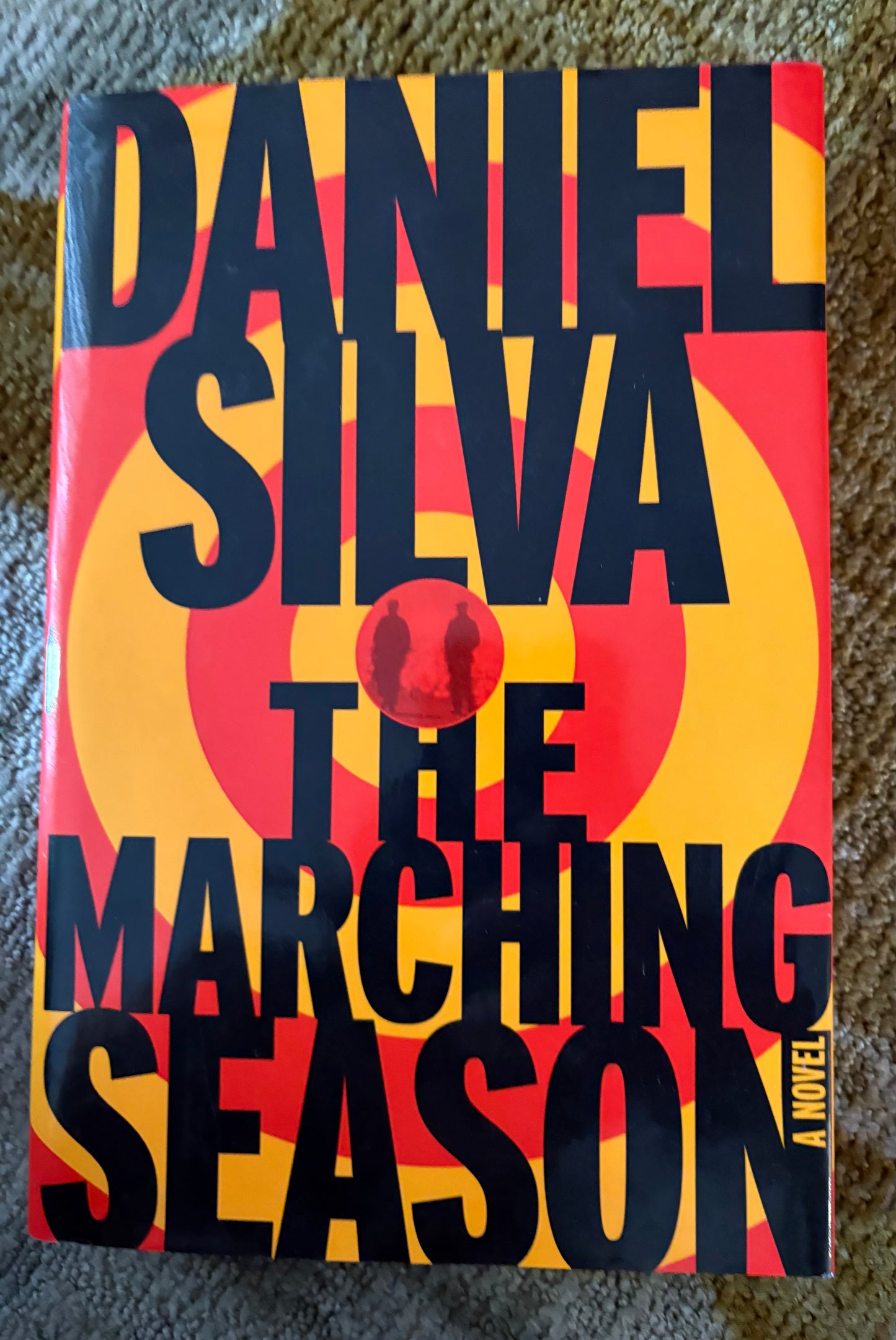 DANIEL SILVA  BOOKS LOT OF 16 LIKE NEW Hardcover Thriller Crime Suspense